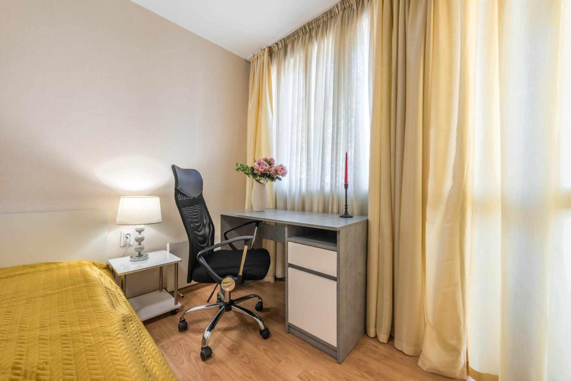 Red Velvet Apartment Varna ภายนอก รูปภาพ