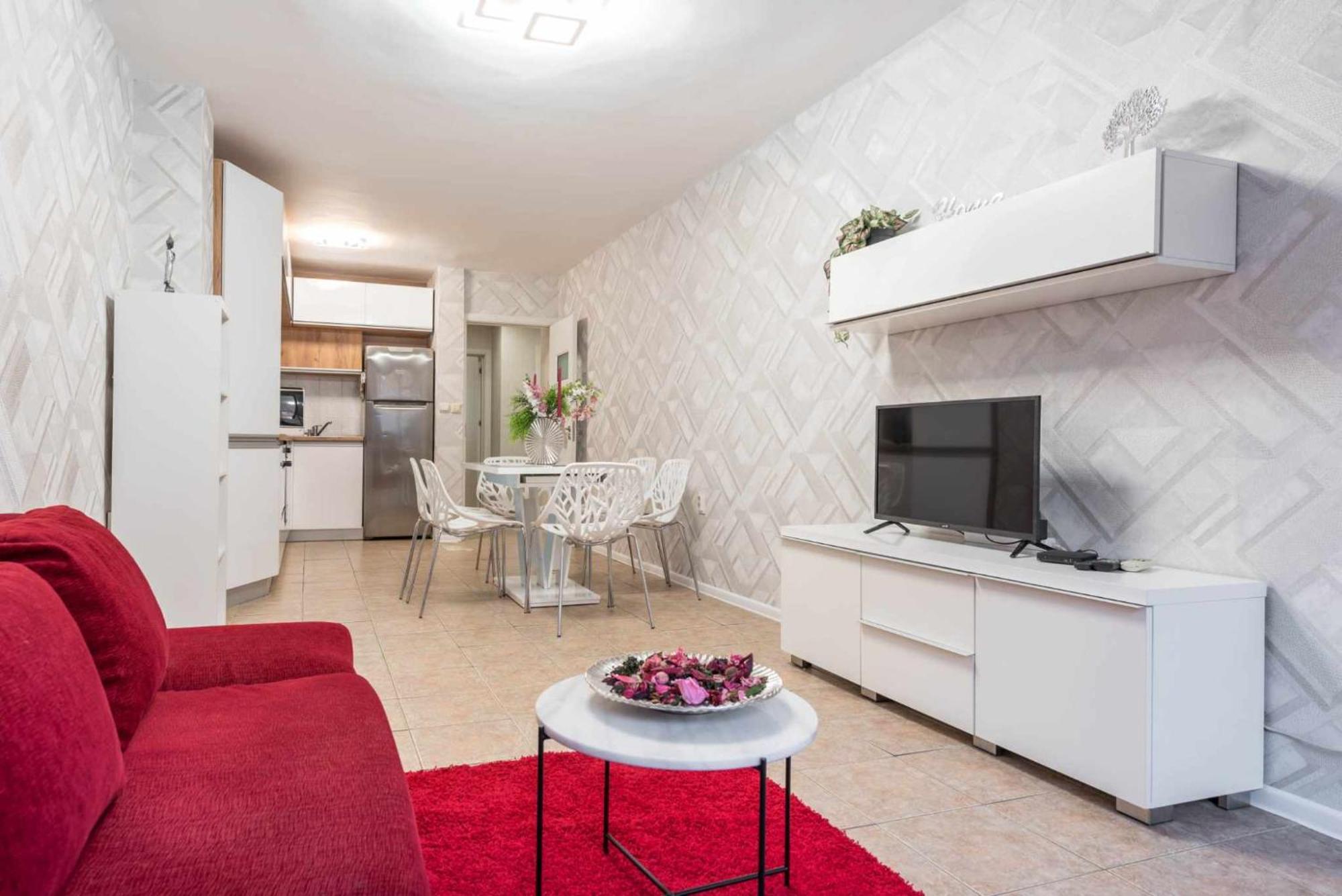 Red Velvet Apartment Varna ภายนอก รูปภาพ